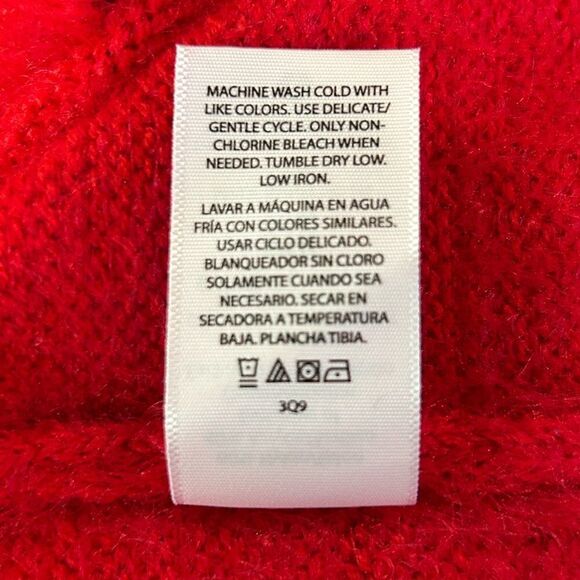 89th + Madison sweater - Picture 4 of 5